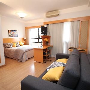 Flat 4 Estrelas Jardins
