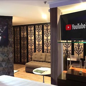 Flat Na Paulista No Condominio Do Hotel Transamerica 'De Particular'